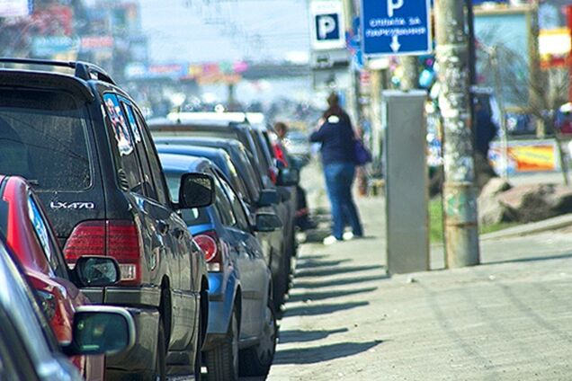 Киев полностью перешел на новую оплату парковки: что нужно знать водителям