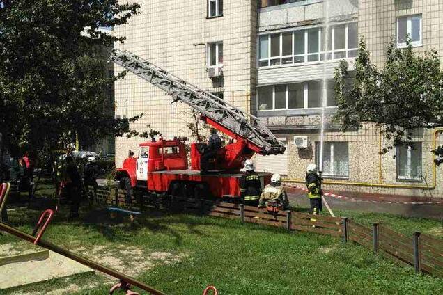 Женщины с проломленными головами: появились шокирующие подробности пожара в Киеве