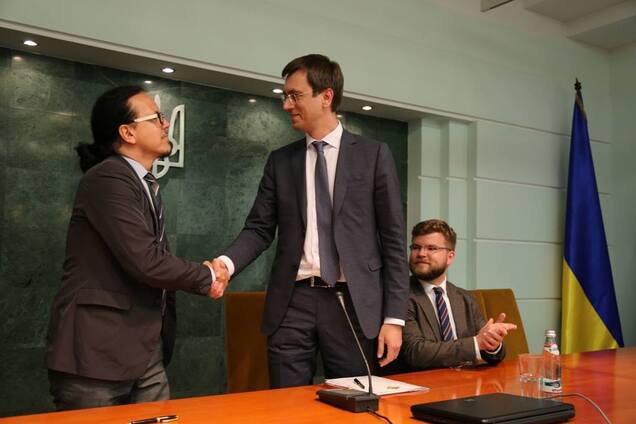 Відставка Балчуна, вихід лоукостера: підведені підсумки року реформ у Мінінфраструктури