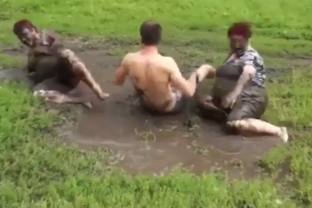 'Фантастичні тварини': брудне мракобісся у Росії потрапило на відео