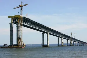 "Так кому потрібен цей міст": жителі Криму розповіли про свавілля "руського миру"