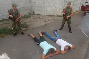 "Валите на свою Франковщину": пьяные мариупольцы устроили скандал на блокпосту АТО