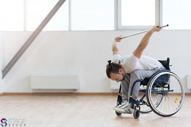 'Мене згвалтували!' Метрополітен Києва звернув увагу на інцидент із паралімпійцем