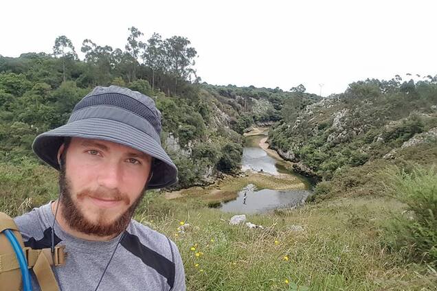 'Я вільна людина': боєць АТО вразив мережу пішим походом в Європу в ім'я безвізу