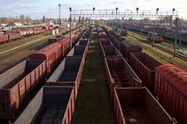 АМКУ должен проверить изменения Мининфаструктуры для сборника ж/д тарифов – Минфин