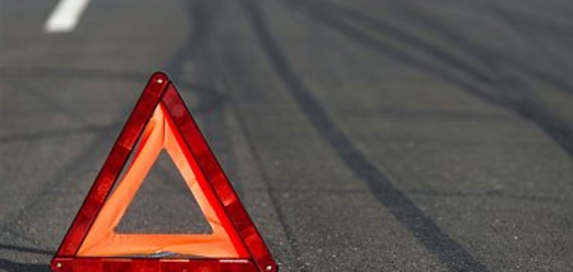 У Луганську п'яний терорист врізався в маршрутку: є постраждалі