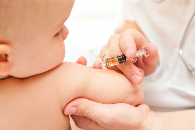 Вакцинувати чи ні: в Італії тепер це будуть вирішувати лікарі