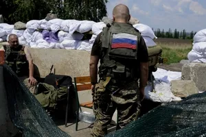 Эйфория прошла: россияне начали массово покидать Донбасс
