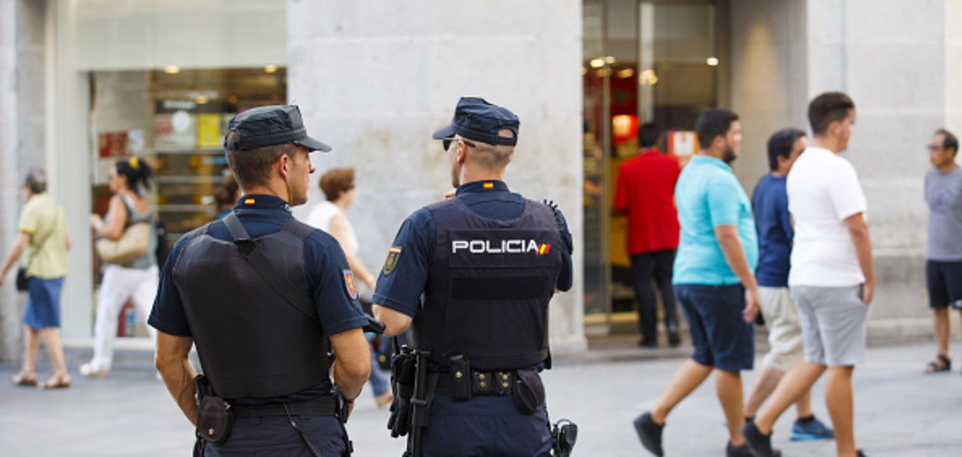 Лондон, Париж і Барселона: туристка зіткнулася з трьома терактами, подорожуючи Європою