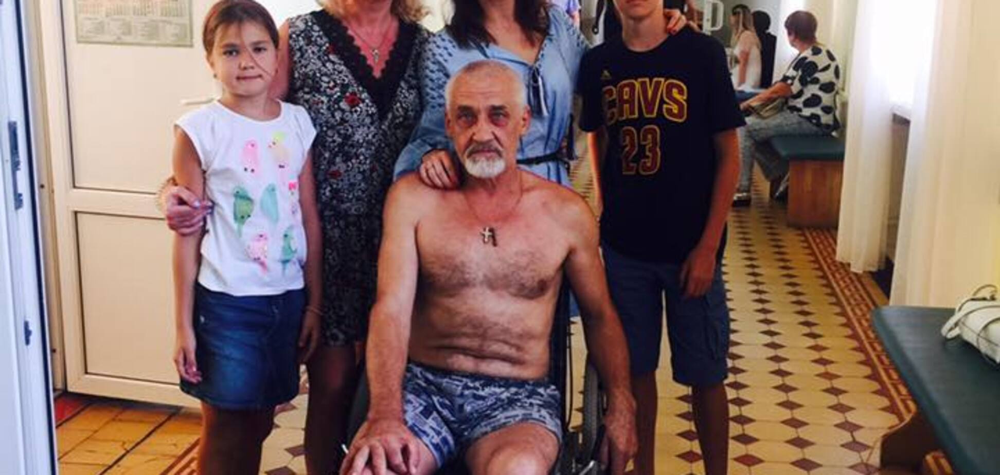 Нужна помощь: в Киев доставили борт с тяжелоранеными военными