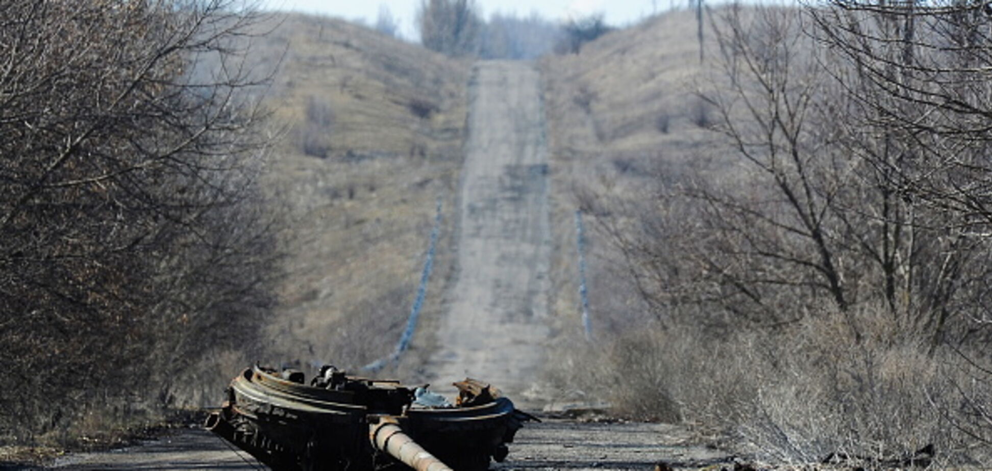 Терористи задіяли танки на Донбасі: серед сил АТО є поранені