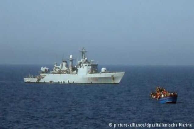 Італійські депутати схвалили морську операцію проти перевізників мігрантів