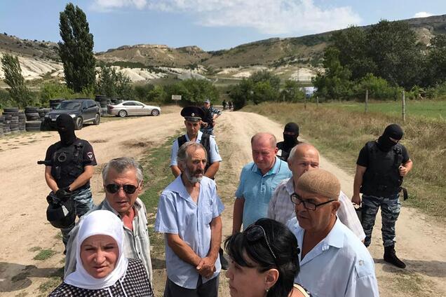 В Крыму вооруженные оккупанты сорвали важную акцию крымских татар