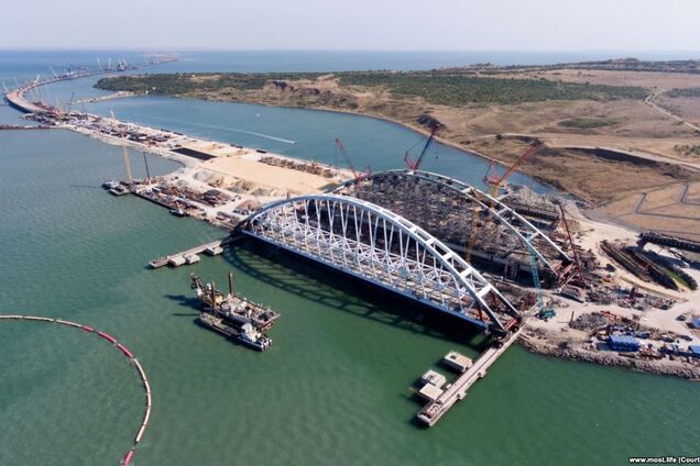 Угроза Керченского моста: Украине подсказали, как ответить России