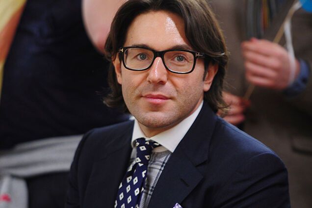 'Шмыгал между капельками': российский ведущий попал в 'Миротворец' после скандального телемоста