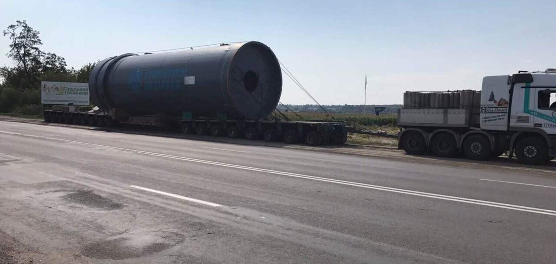 На Тернопільщині перевізнику виписали рекордний штраф за руйнування дороги