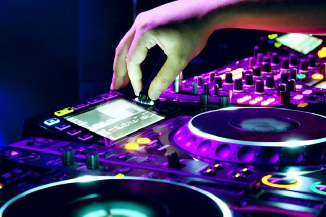 Пляжне гетто україномовної пісні