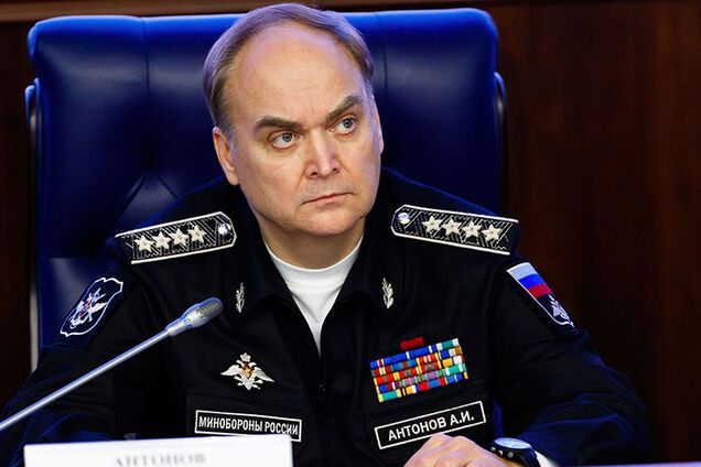 Анатолий Антонов