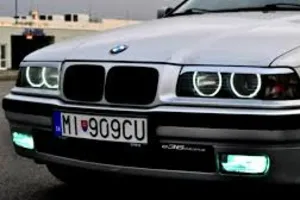 авто на іноземних номерах