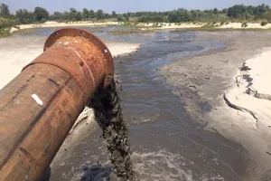 "Поліція робить вигляд, що не помічає": нові деталі скандалу з піщаної мафією під Києвом