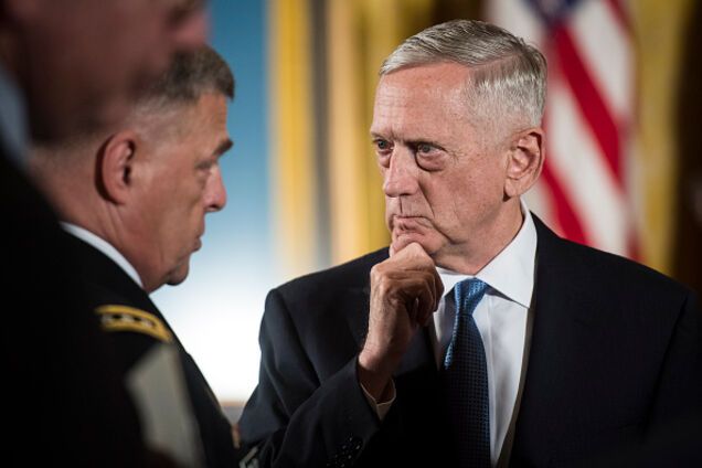 'Бешеный пес' уже в Украине: глава Пентагона Мэттис прибыл в Киев