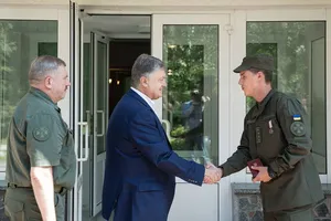 Порошенко і Добровольський