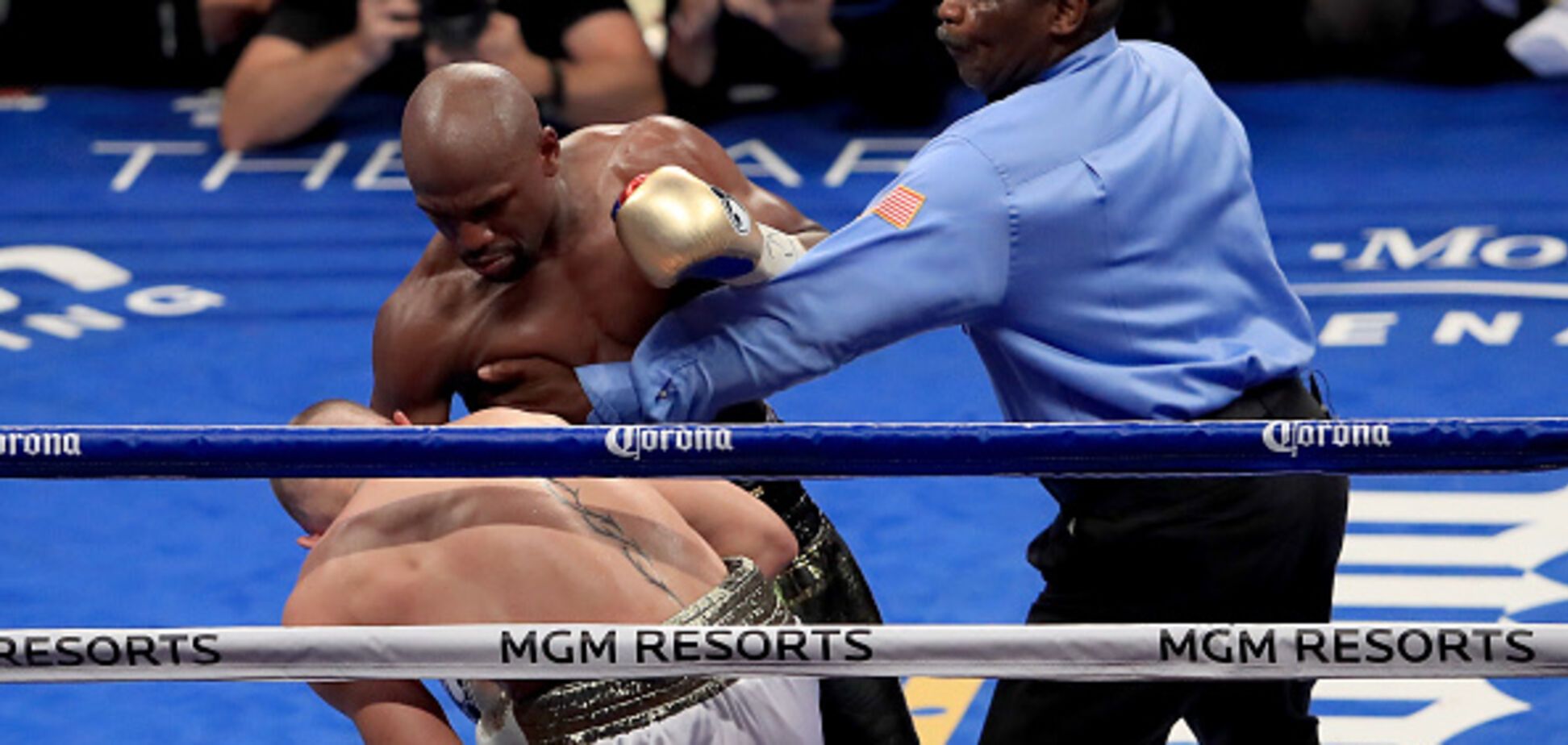 Мейвезер Макгрегор