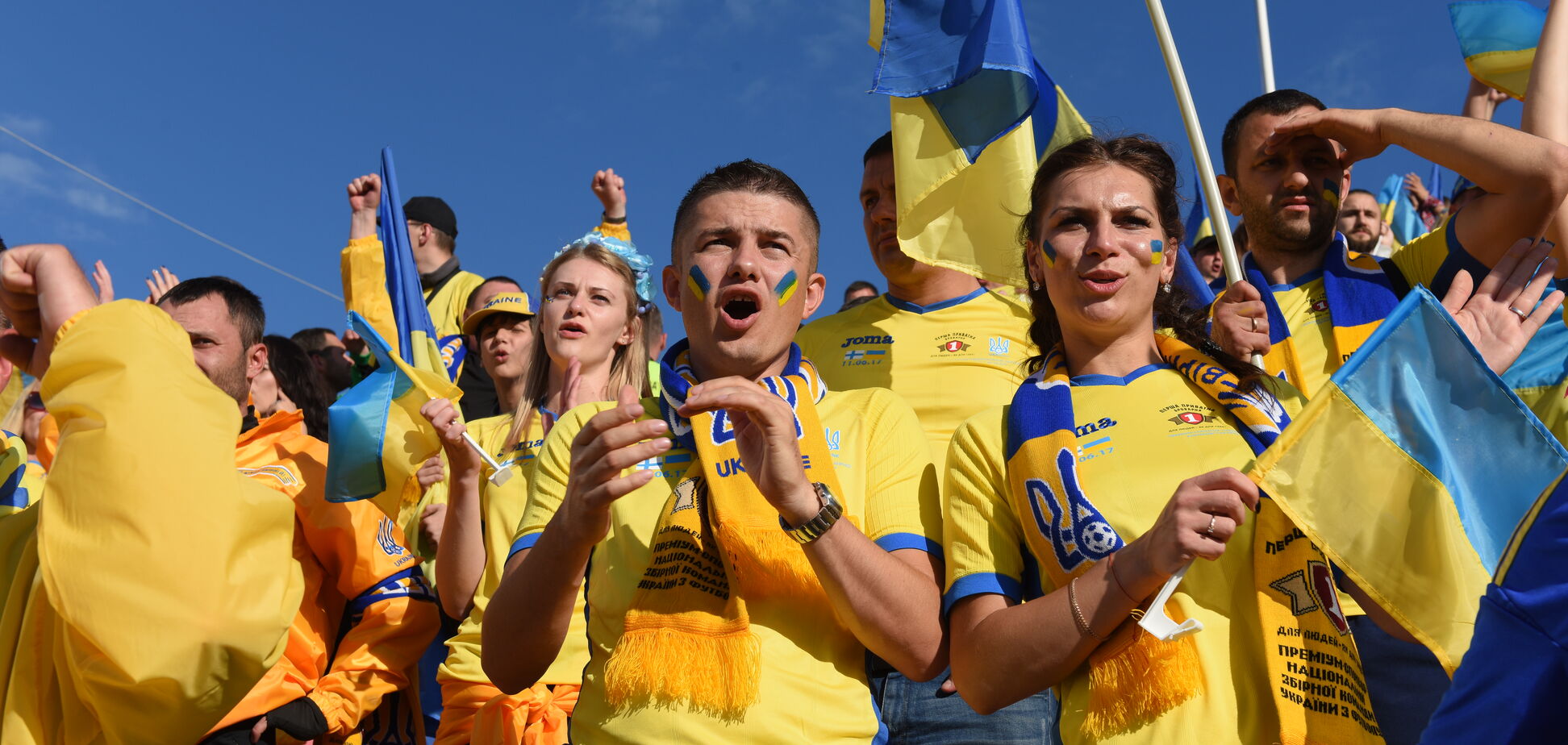 'Вірні збірній' підтримають збірну України з футболу в Харкові та Рейк'явіку