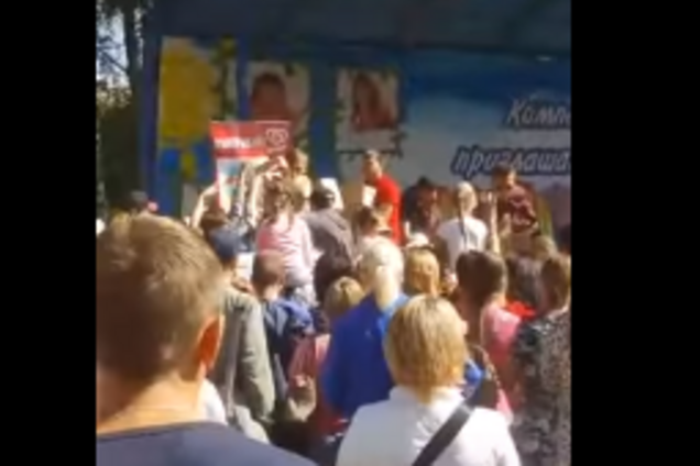 Давка из-за бесплатного мороженого