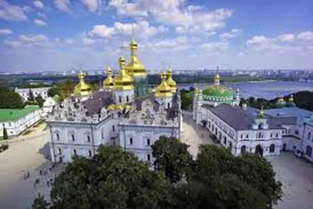 Хто і як рветься керувати 'Києво-Печерською лаврою'?