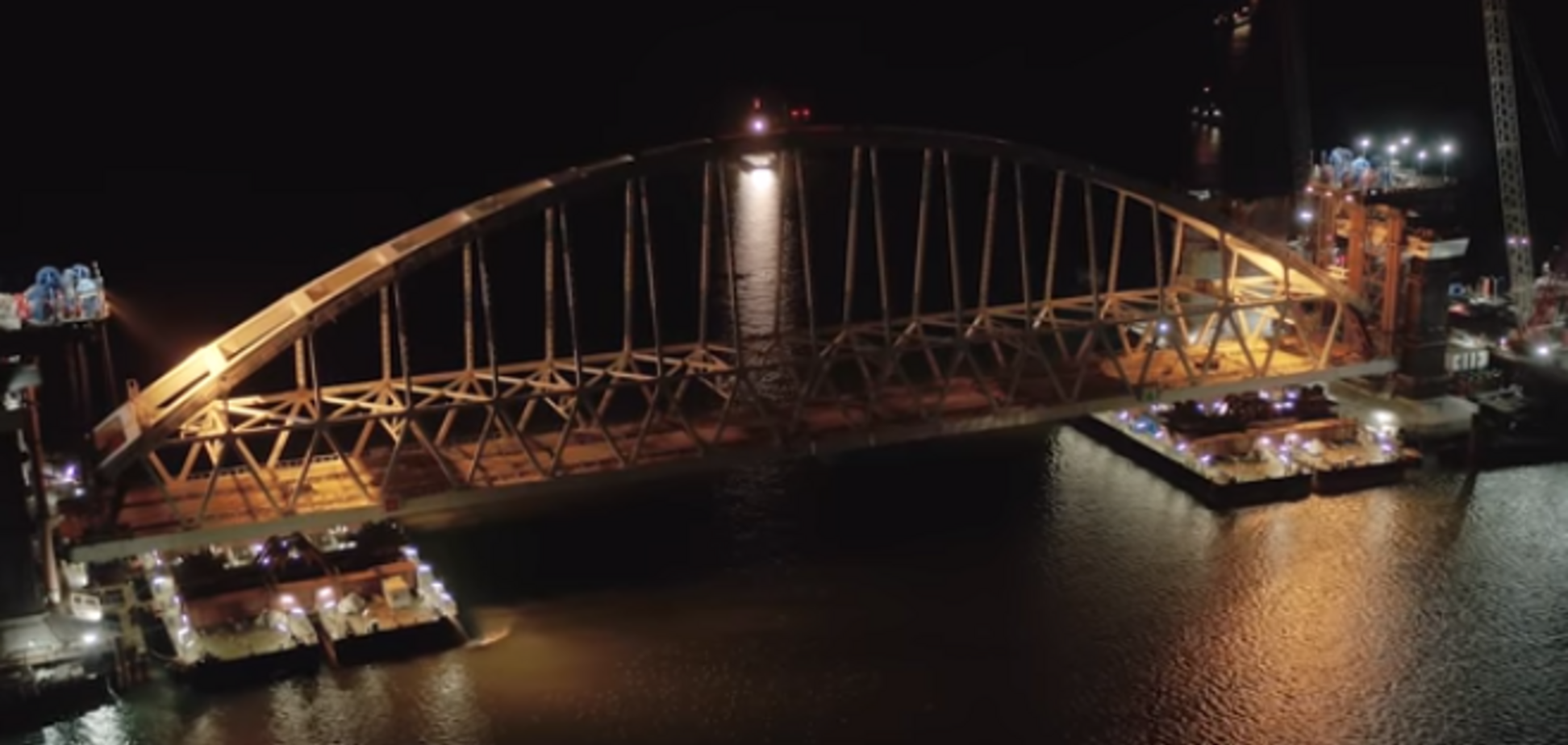 Строительство Керченского моста: ключевой момент сняли на видео