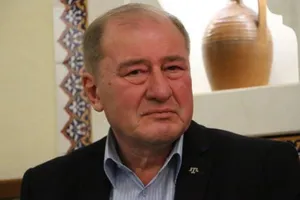 ильми умеров