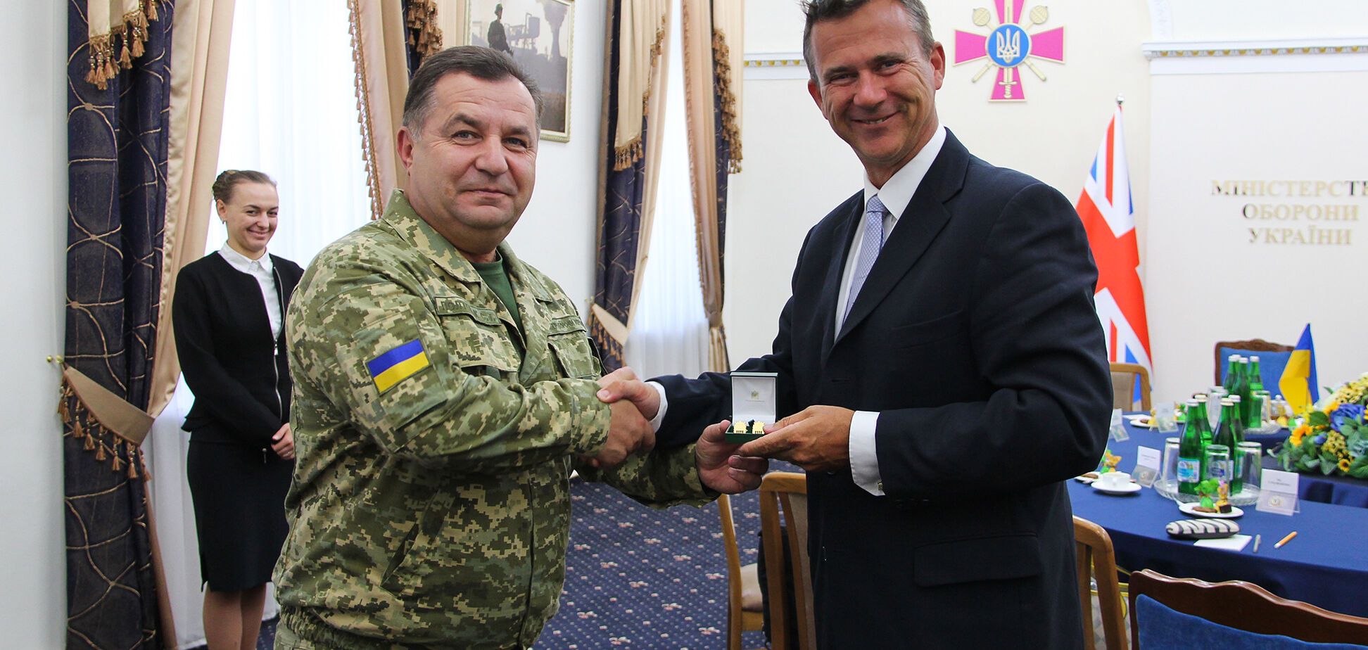 Визит министра вооруженных сил Британии в Украину: Ланкастер дал мощный сигнал военной поддержки 