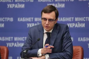 Омелян рассказал, когда в Украине будут нормальные дороги