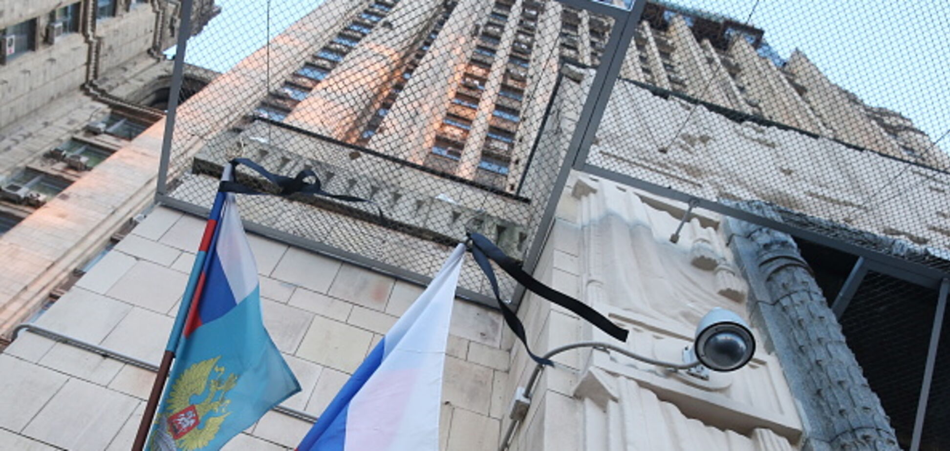 'Не считаем его значимым': в МИД РФ отреагировали на задержание пьяного консула в Киеве