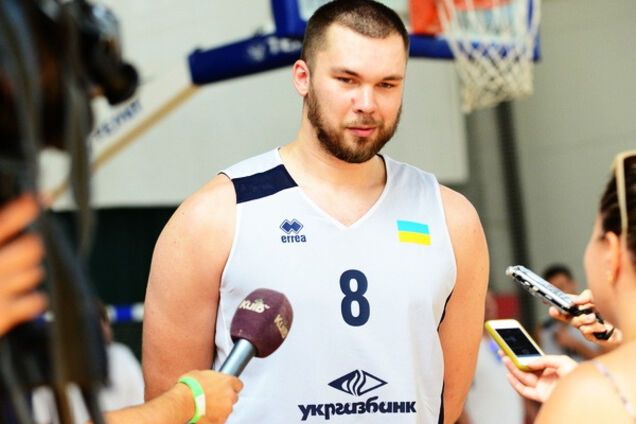Врачи поставили неутешительный диагноз капитану сборной Украины по баскетболу