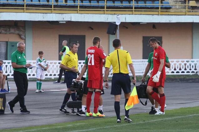 Екс-футболіст збірної України отримав важку травму обличчя в матчі з 'Динамо': фотофакт