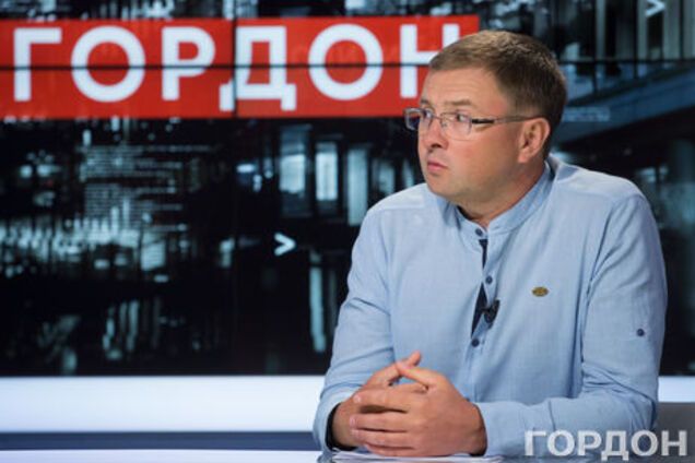 'Крым – как краденая машина': известный ведущий резко высказался о гастролях в России