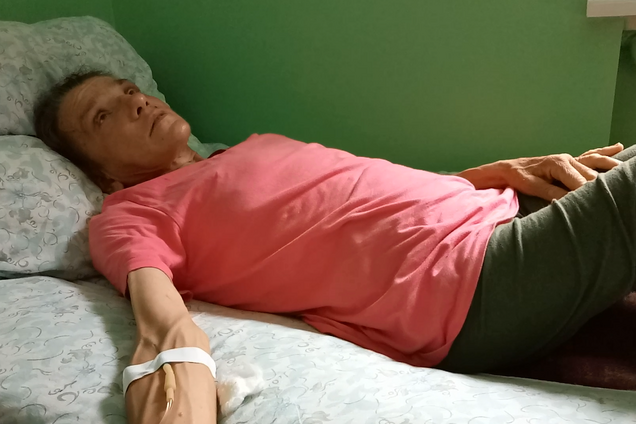 Били, кормили объедками и запугивали: на Киевщине женщину освободили из 16-летнего рабства