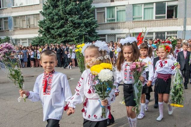 'И будет вам счастье': украинский писатель рассказал, что лучше всего дарить на 1 сентября