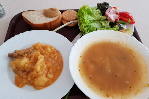 Красива і смачна реформа: у ЗСУ показали, чим годують захисників України