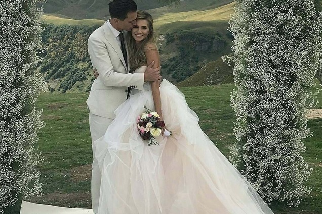 Ведущий 'Евровидения' и дочка миллиардера провели 'медовые' выходные в Одессе