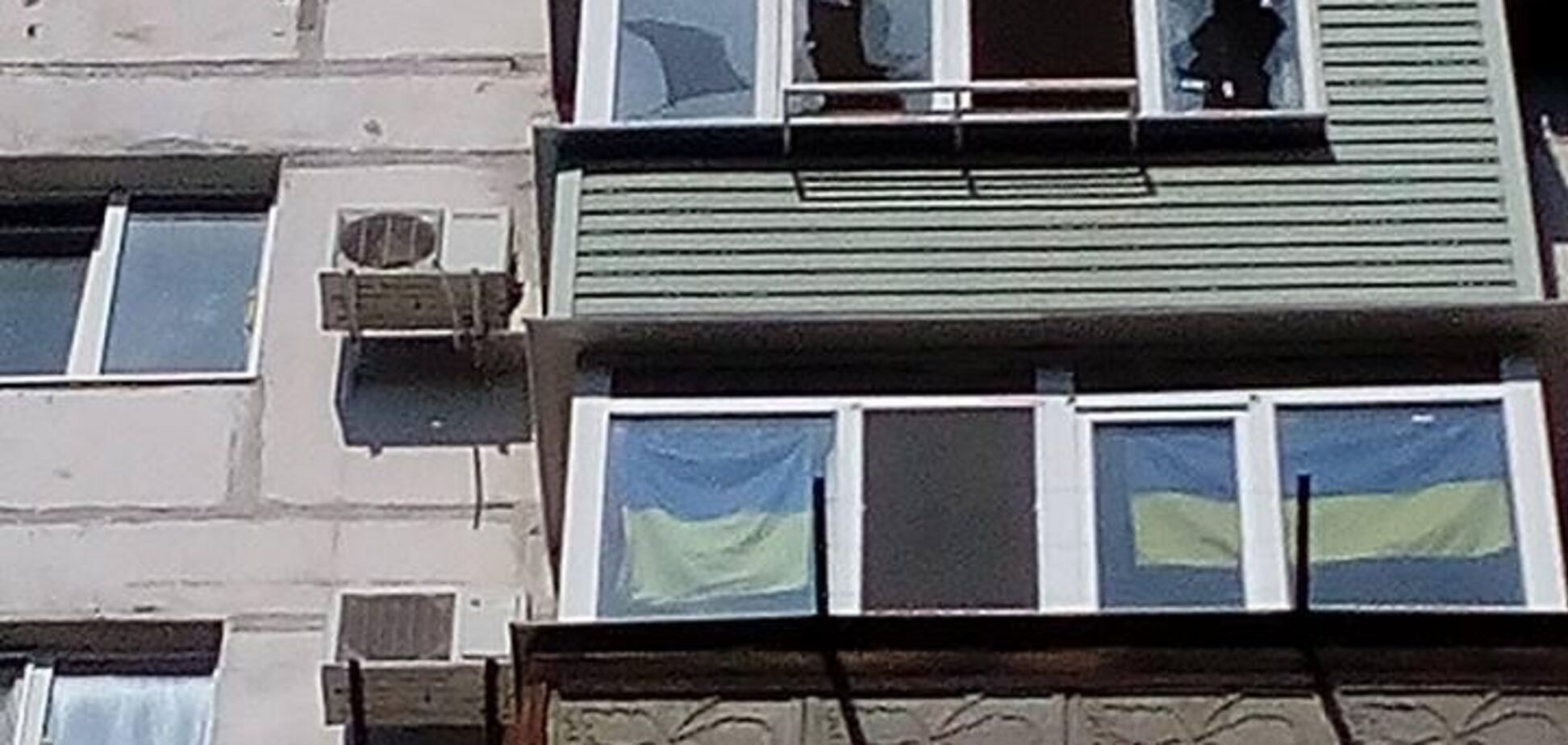 Есть погибший: в Мариуполе взорвалась квартира