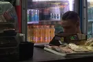 "Не парясь и не стесняясь": в сети показали жуткое видео с ж/д вокзала в Киеве