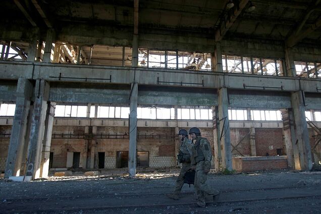 С минометами и гранатометами: террористы 'ДНР' устроили жесткие обстрелы сил АТО