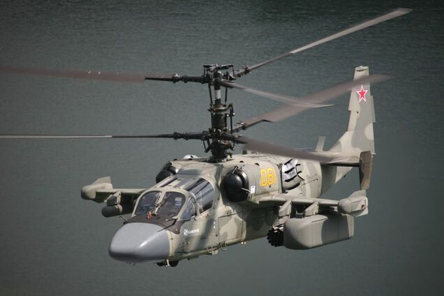 Російський вертоліт засікли на території України: провокацію зняли на відео