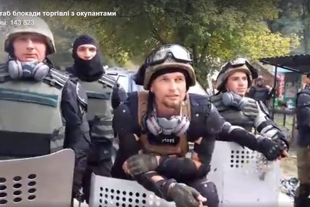 Титушки бывают не только в спортивных костюмах