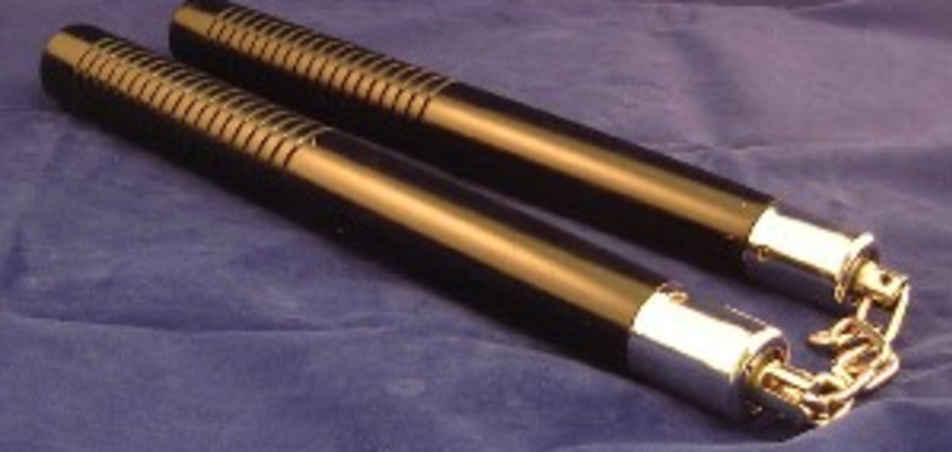 Запорожские патрульные изъяли у дебошира нунчаки