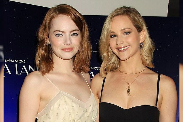 Жіноча дружба: зірки Голлівуду здивували шанувальників дивною поведінкою