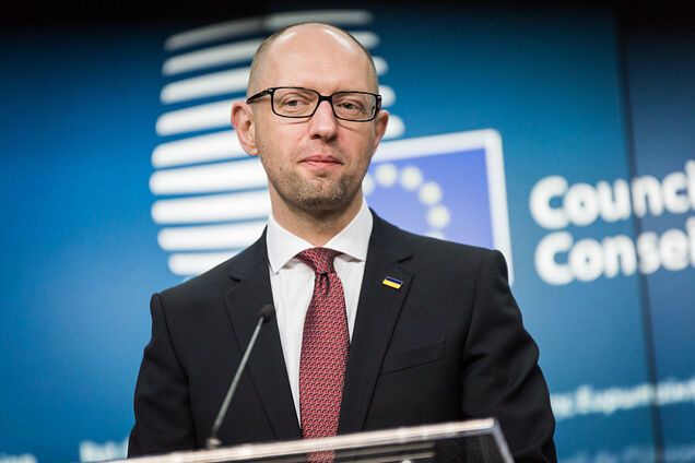 Задержание Яценюка в Женеве: стала известна причина